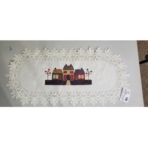 Heritage Lace Table Runner 14 x 80 NWT Home Decor NWT - Picture 1 of 6